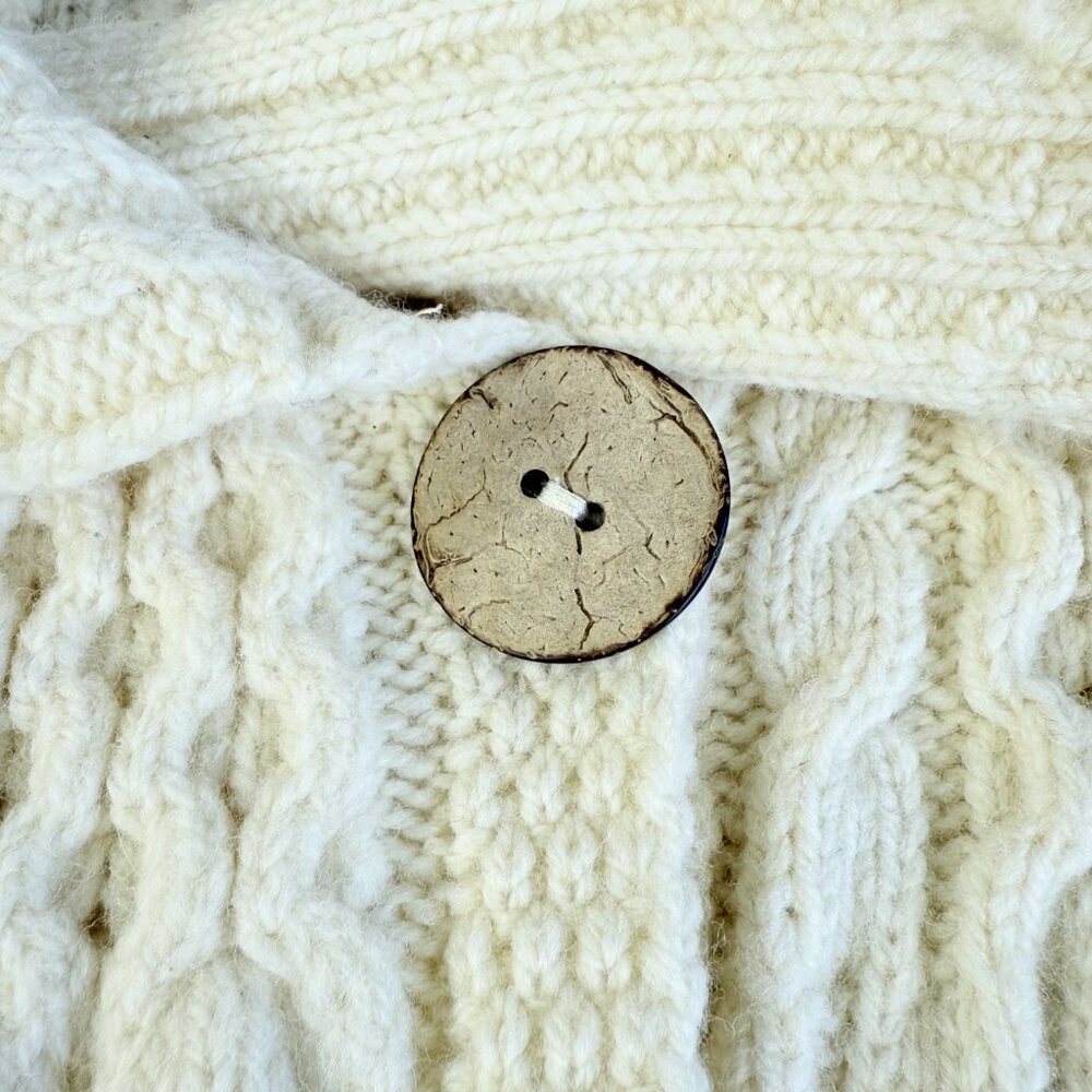 Aran Islands Knitwear 100% Wool Cable‑Knit Cardigan XS – Artisan Irish Sweater - Picture 4 of 11